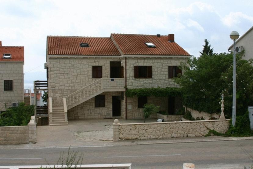 Apartmani Bezmalinovic Bol Luaran gambar